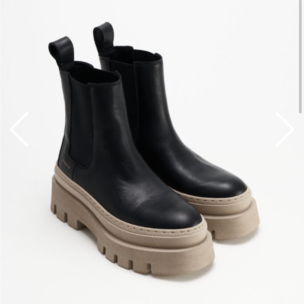 New Copenhagen Studios CPH686 Black/Nature Chelsea Boot Size 37 (6.5 US)